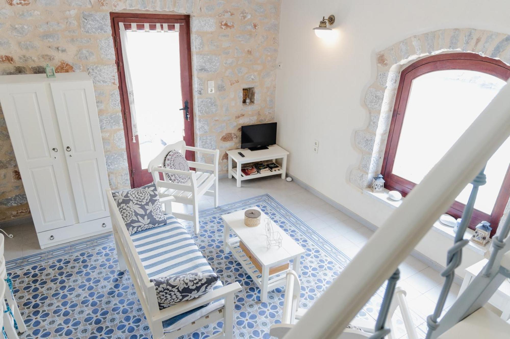 Ampelos Tower Kokkala Room photo